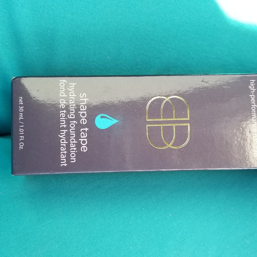 Tarte shape tape foundation porcelain